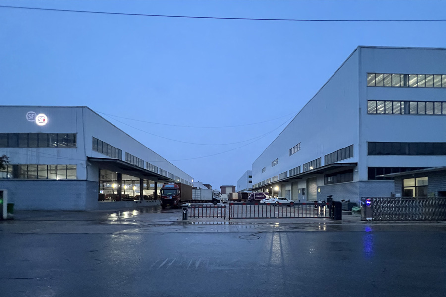 <b>江西省鹰潭市月湖区（鹰潭世通易达物流服务有限公司)-AT140100</b>